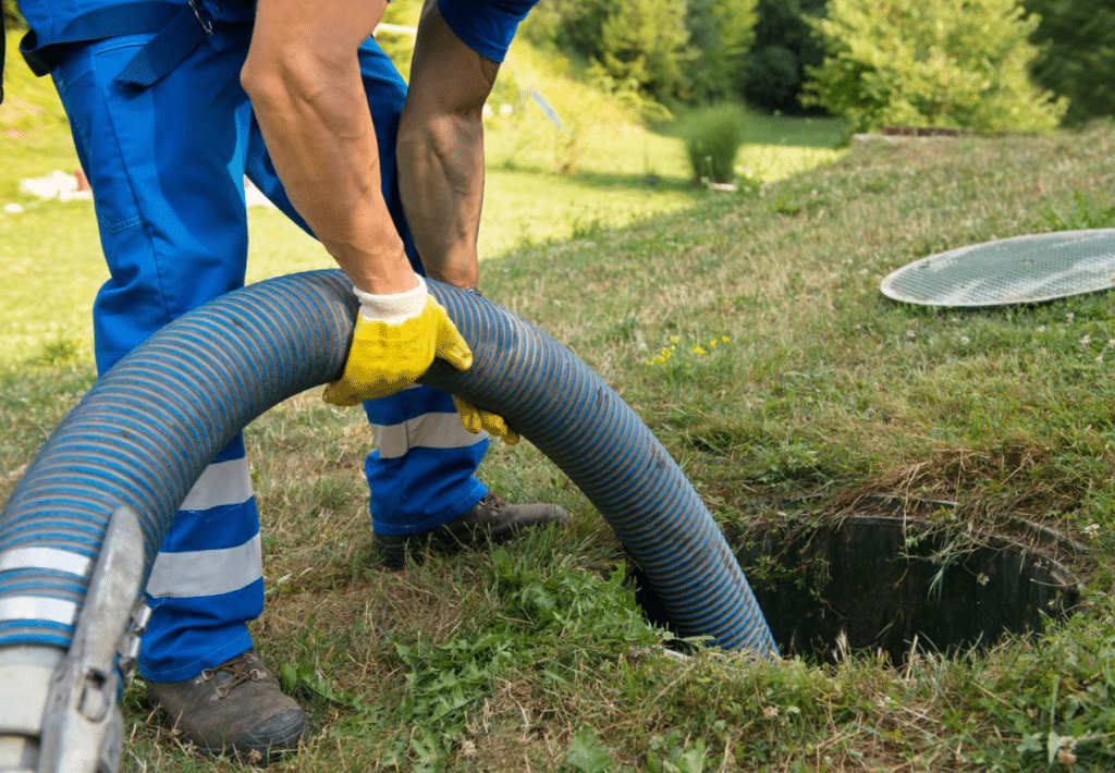 4 Sign That You Have A Problem With Your Main Sewer Line In San Diego