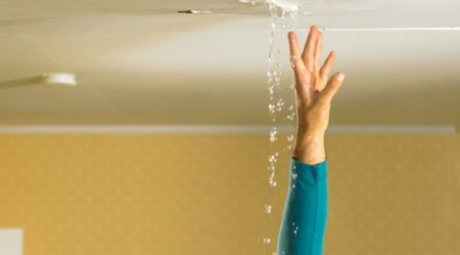 ▷Water Leaking From The Ceiling In San Diego