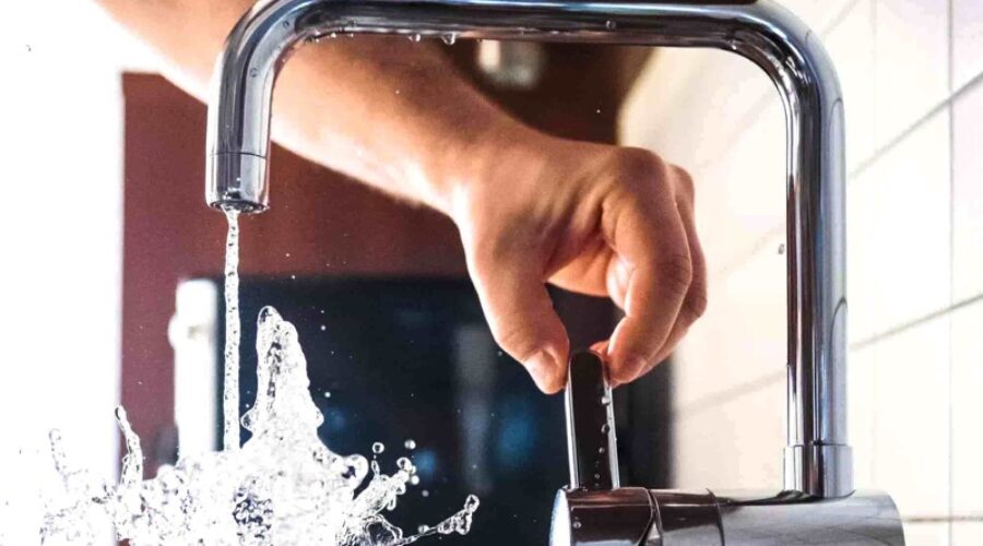 ▷5 Various Dangers Of Water Leaks At Home In San Diego